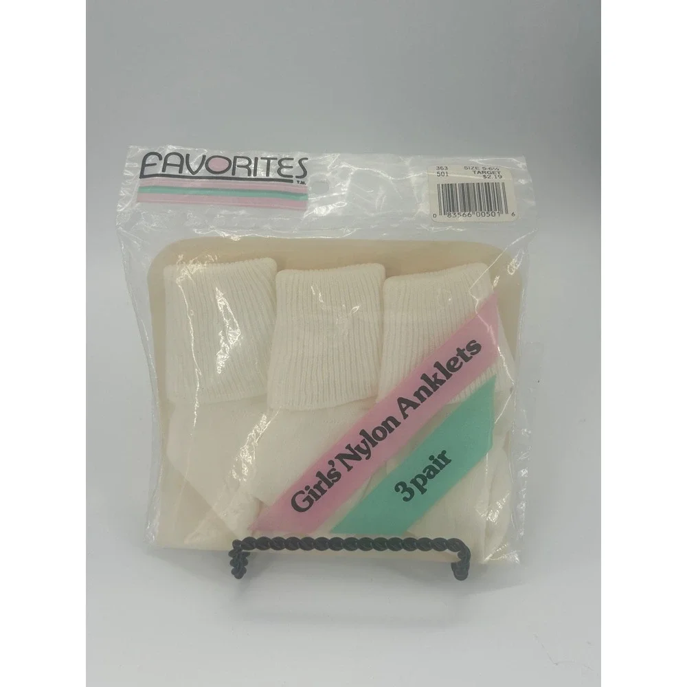Vintage Girls Nylon Anklets Socks 3 Pair NOS Made in USA Size 5½ Sealed